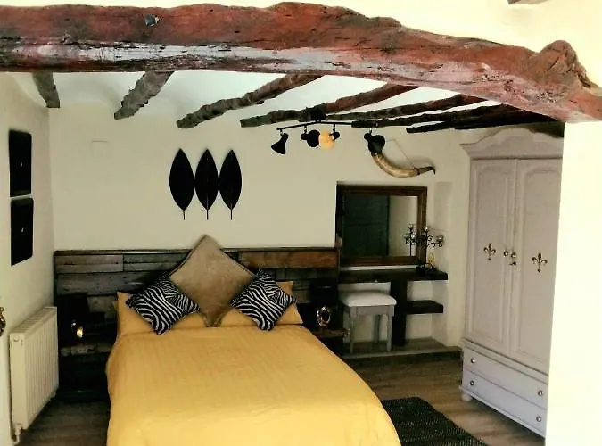 Casa Blanca Bed and breakfast 4*